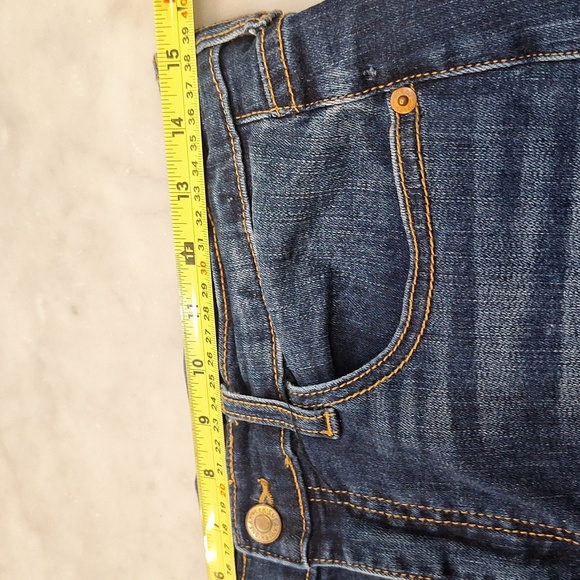 Sneak Peek Denim Cuffed 2.5" Inseam Denim Shorts Cotton Spandex Blend Lg - Picture 2 of 8